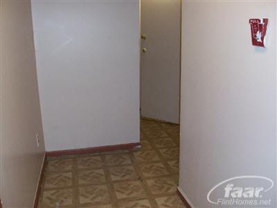 214 E Paterson St, Flint, MI 48505 photo 17