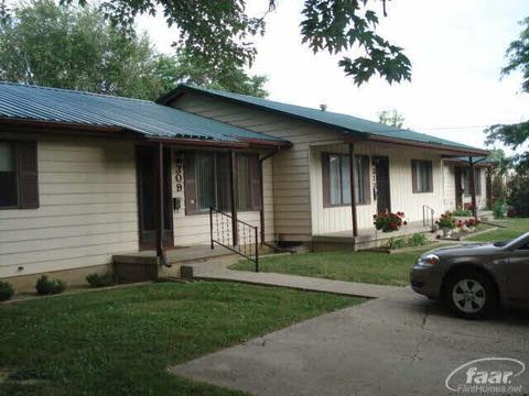 309 Oak St, Flushing, MI 48433 photo 1