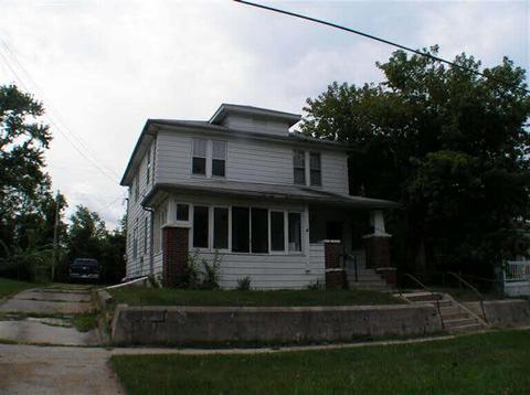 4002 Red Arrow Rd, Flint, MI 48507 photo 1