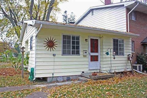 118 N Beech St, Flushing, MI 48433 photo 3