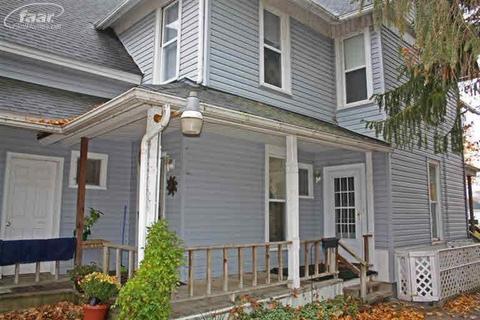 118 N Beech St, Flushing, MI 48433 photo 4
