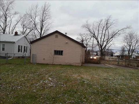 5859 E Dunbar, Monroe, MI 48161 photo 4