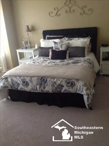 14404 Canterbury, Monroe, MI 48161 photo 8