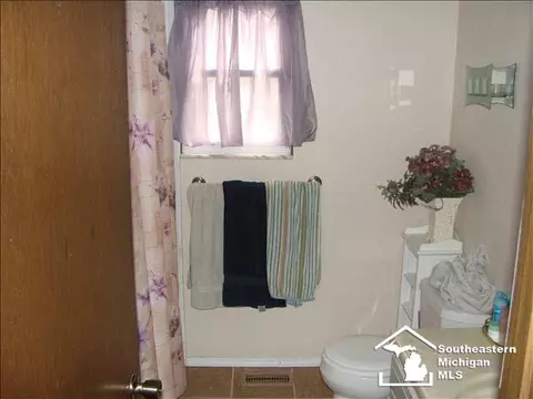 312 Armitage, Monroe, MI 48162 photo 5
