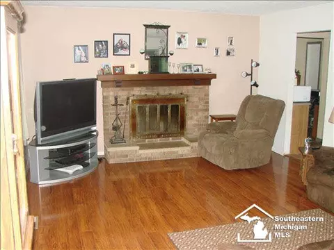 312 Armitage, Monroe, MI 48162 photo 3