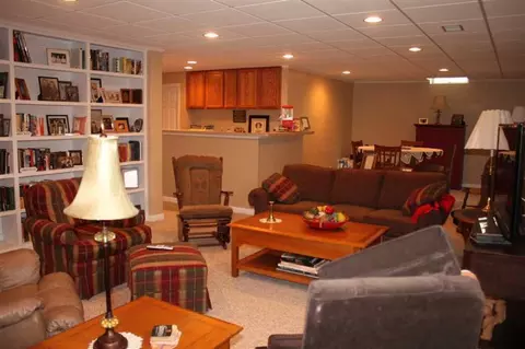 3853 E Highlander, Ann Arbor, MI 48108 photo 13