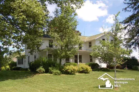 1848 W Sterns, Temperance, MI 48182 photo 2