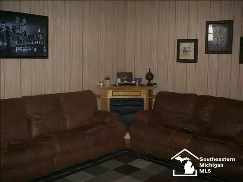1228 Smith, Temperance, MI 48182 photo 7