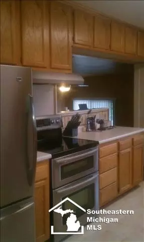 1228 Smith, Temperance, MI 48182 photo 4