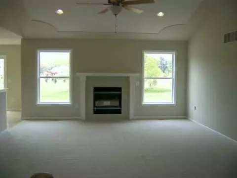 1262 Olive, Jackson, MI 49201 photo 3