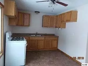 1066 Moore, Adrian, MI 49221 photo 5
