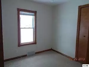 1066 Moore, Adrian, MI 49221 photo 6