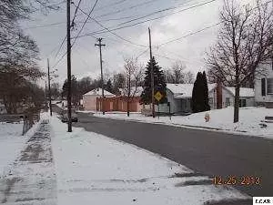 459 Merrick, Adrian, MI 49221 photo 3