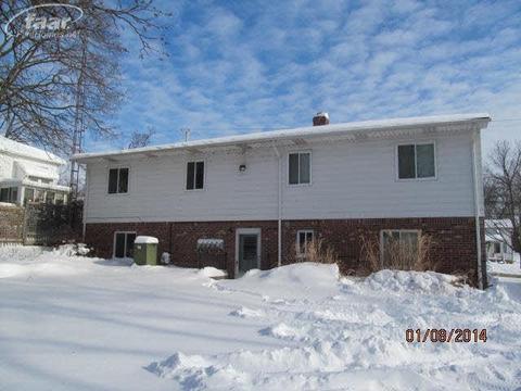 211 N Hazelton St, Flushing, MI 48433 photo 2