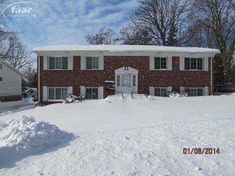 211 N Hazelton St, Flushing, MI 48433 photo 1