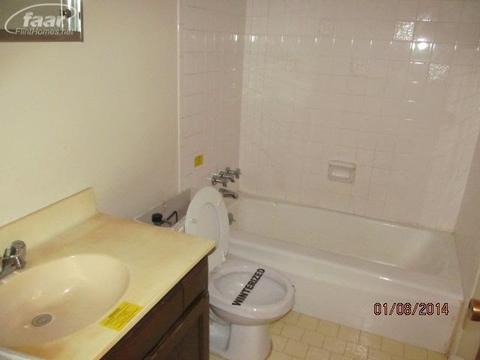 211 N Hazelton St, Flushing, MI 48433 photo 12