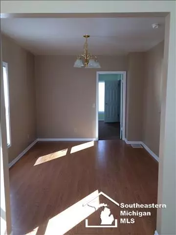 820 Smith, Monroe, MI 48161 photo 14