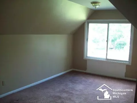 820 Smith, Monroe, MI 48161 photo 6