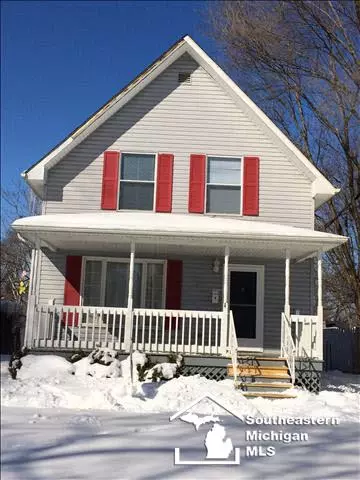 820 Smith, Monroe, MI 48161 photo 1