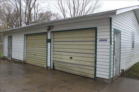 3951 Bluebush, Monroe, MI 48162 photo 3