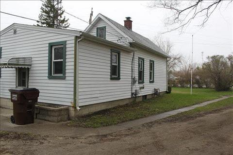 3951 Bluebush, Monroe, MI 48162 photo 4