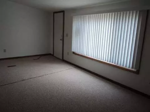 3990 Whipple, Jackson, MI 49201 photo 4