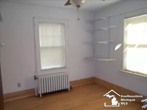 447 Borgess, Monroe, MI 48162 photo 5