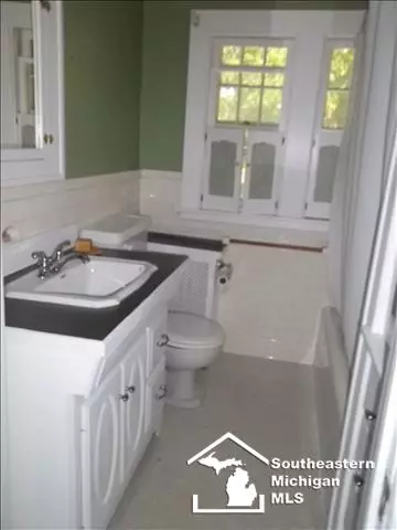447 Borgess, Monroe, MI 48162 photo 4