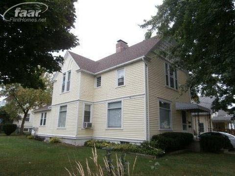 501 E Comstock St, Owosso, MI 48867 photo 1