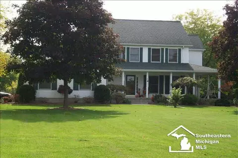 2965 W Albain, Monroe, MI 48161 photo 1