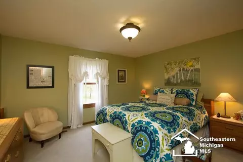 1280 Borg, Temperance, MI 48182 photo 14