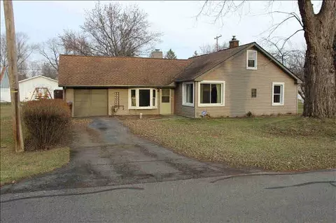 3085 8th, Monroe, MI 48162 photo 1