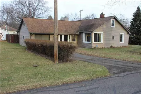 3085 8th, Monroe, MI 48162 photo 2