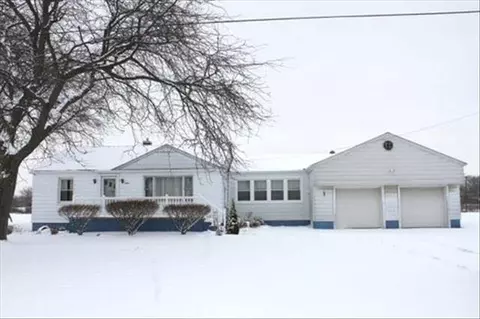 2765 Fix, Monroe, MI 48162 photo 1