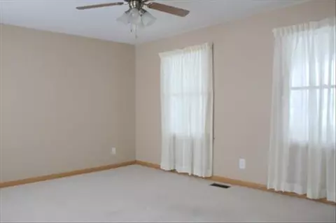 2765 Fix, Monroe, MI 48162 photo 3