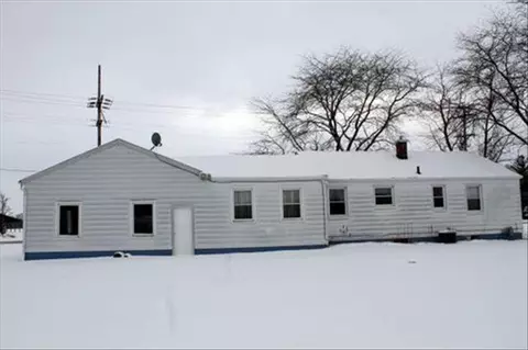 2765 Fix, Monroe, MI 48162 photo 2