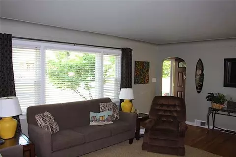 512 Borgess, Monroe, MI 48162 photo 4