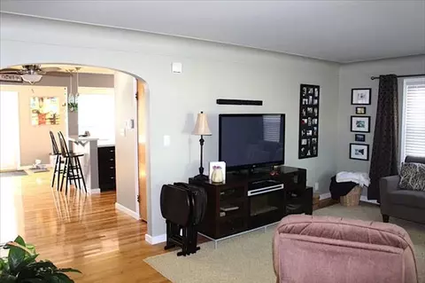 512 Borgess, Monroe, MI 48162 photo 3