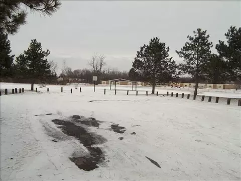 417 Donnalee, Monroe, MI 48162 photo 17
