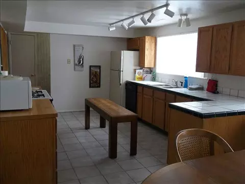 417 Donnalee, Monroe, MI 48162 photo 5