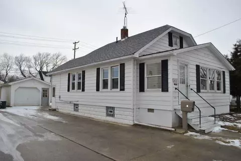 431 N Roessler, Monroe, MI 48162 photo 1