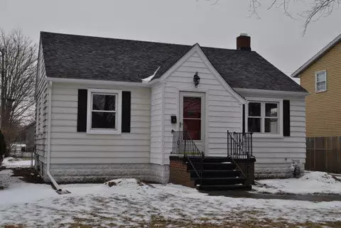 522 Bentley, Monroe, MI 48162 photo 2