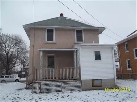 520 E Front, Monroe, MI 48161 photo 2