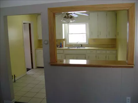 124 Washington, Monroe, MI 48162 photo 6