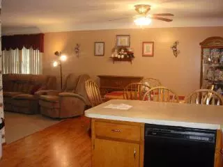 504 Smith, Monroe, MI 48161 photo 5