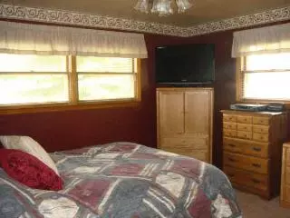 504 Smith, Monroe, MI 48161 photo 10