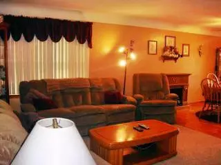 504 Smith, Monroe, MI 48161 photo 3