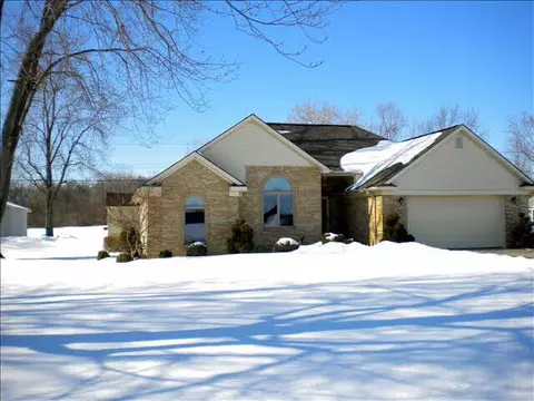3693 Vivian, Monroe, MI 48162 photo 2