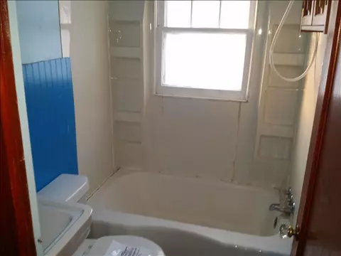 924 E 9th, Monroe, MI 48161 photo 6