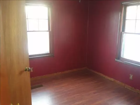 924 E 9th, Monroe, MI 48161 photo 4